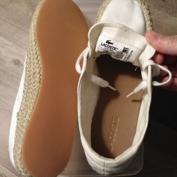 shoes - Picture 3 of 4